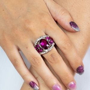 NEW Boutique Fuchsia Pink & Silver Diamond Rhinestone Stretch Band Ring Jewelry